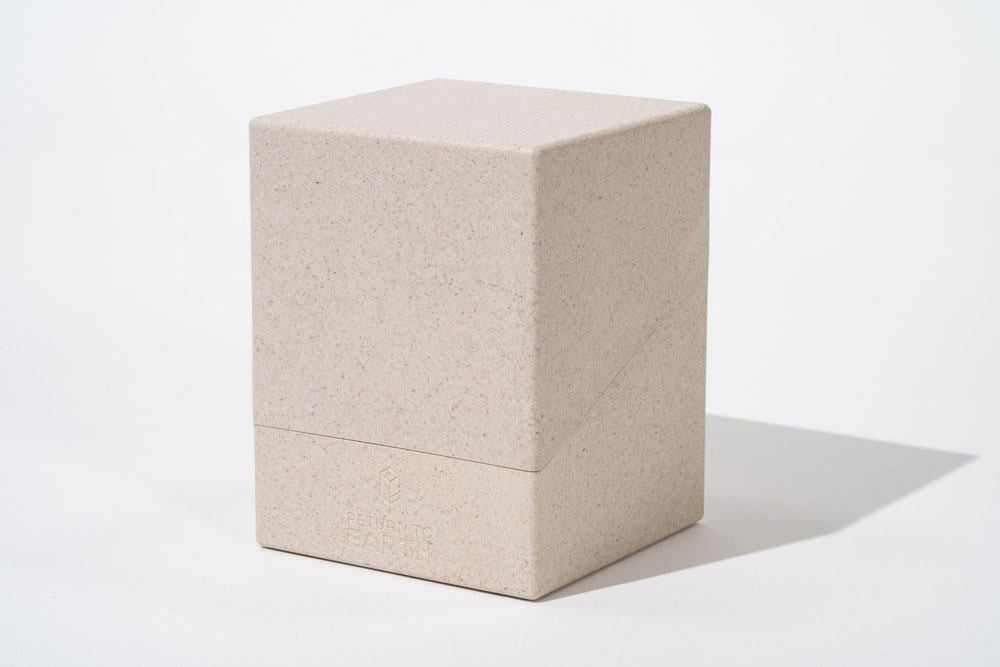 [ULT] Ultimate Guard Return To Earth Boulder Deck Case 100+ Tamaño Estándar Natural